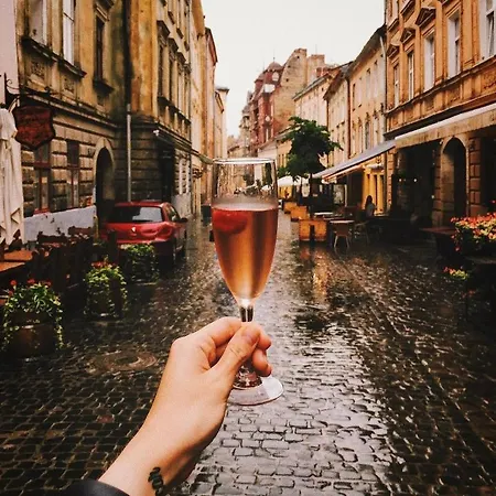 Cozy & New Furnished Flat In Old Town Of Apartment Lemberg