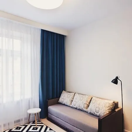 Apartment Cozy & New Furnished Flat In Old Town Of